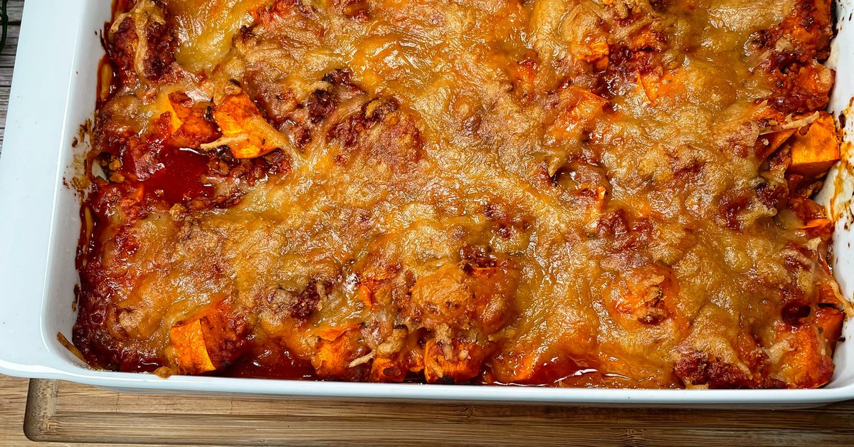Überbackener Kürbis mit Sojahack | Now Vegan